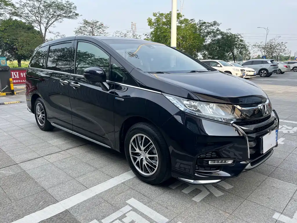 Honda Odyssey 2021 — фото 3