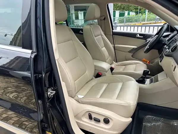 Volkswagen Tiguan 2012