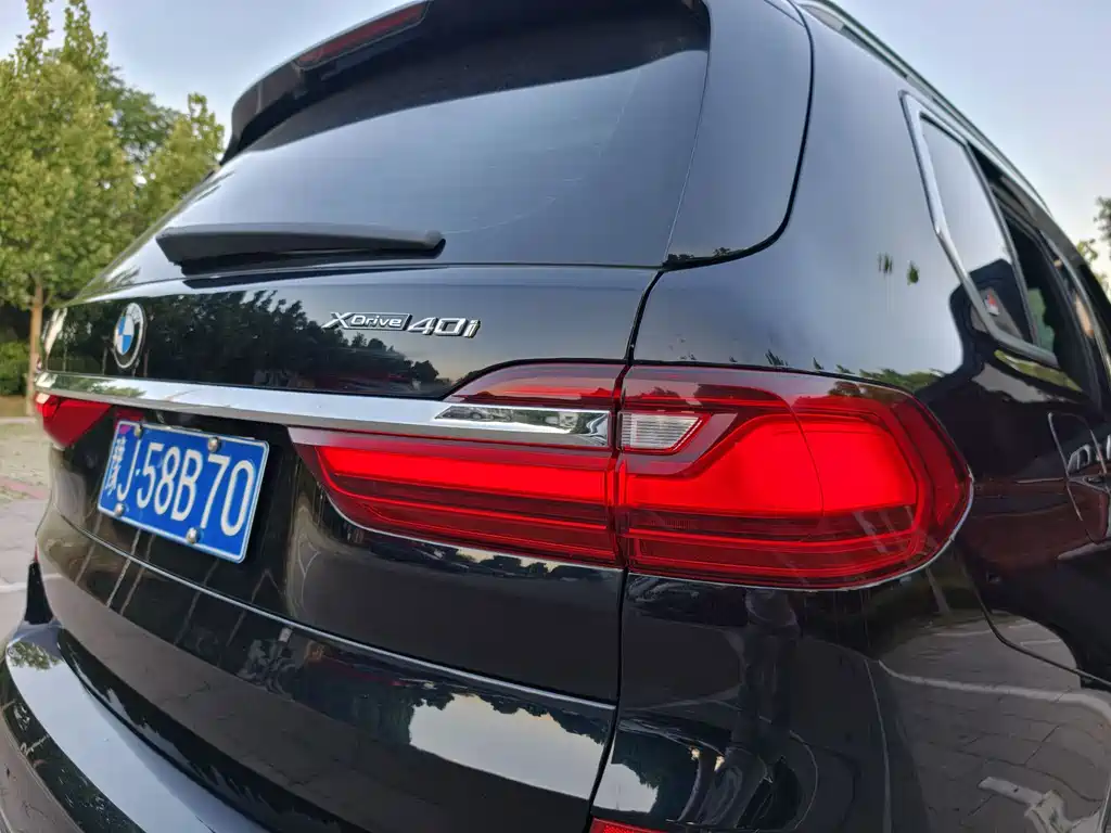 BMW X7 2020 — фото 37