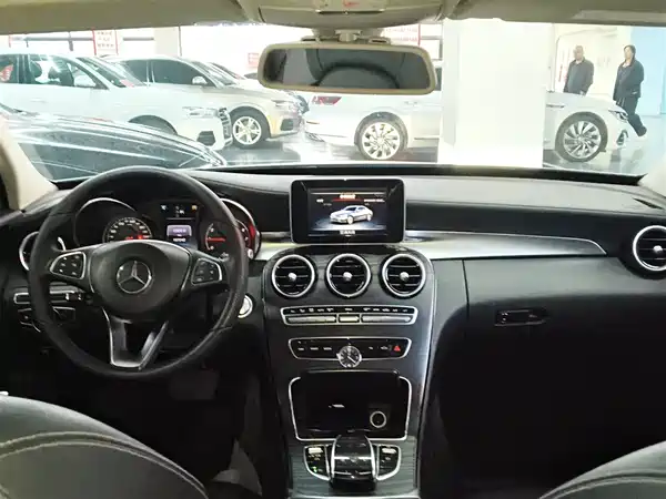 Mercedes-Benz C-Class 2016
