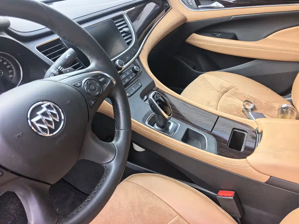 Buick LaCrosse 2016 — фото 22