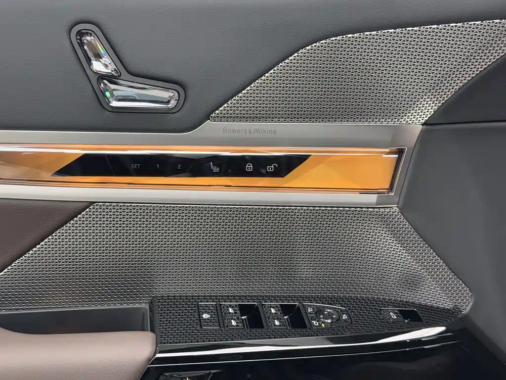 BMW 7 Series 2026 — фото 12
