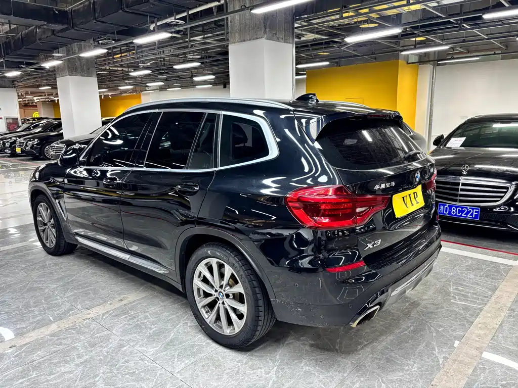 BMW X3 2019 — фото 19