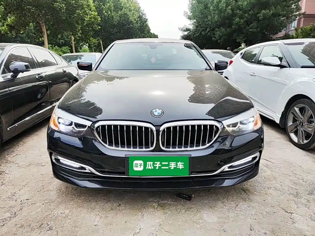 BMW 5 Series 2018 — фото 3