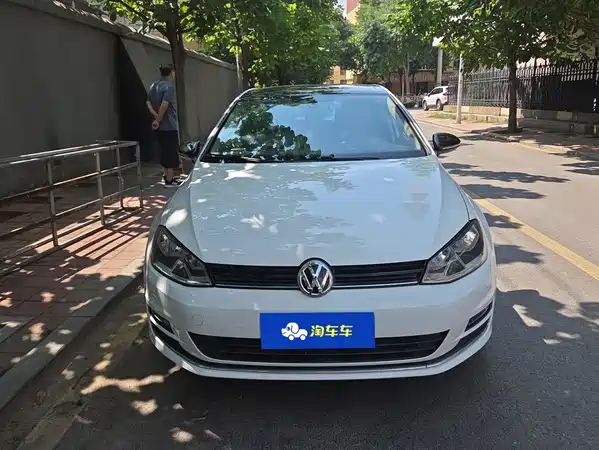 Volkswagen Golf 2016