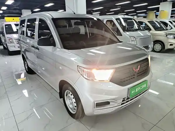 Wuling Hongguang V 2024