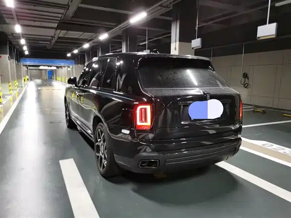 Rolls-Royce Cullinan 2023
