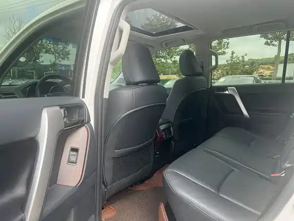 Toyota Prado 2014
