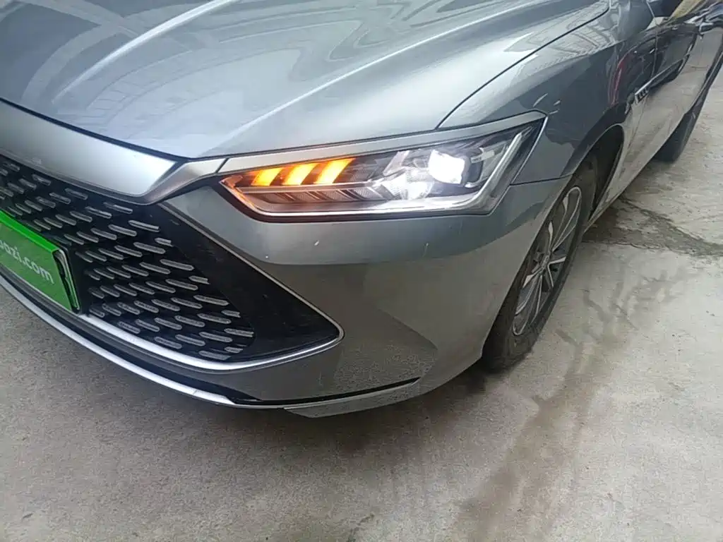 BYD Qin PLUS 2025 — фото 24