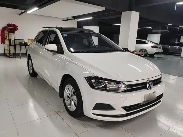 Volkswagen Polo 2021