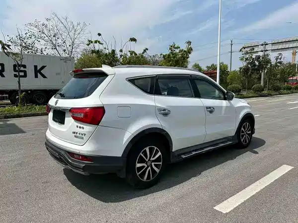 Dongfeng Scenery 580 2016
