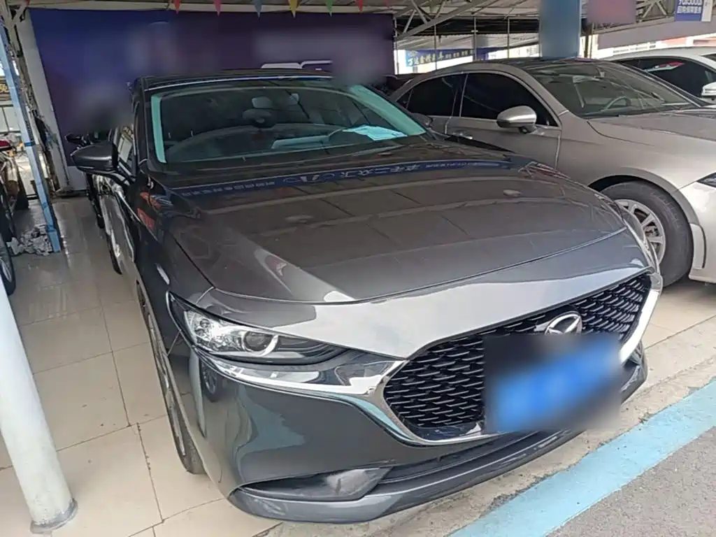 Mazda 3 Axela 2023