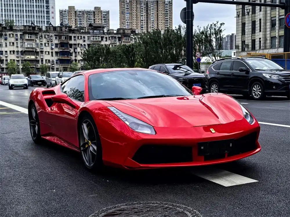 Ferrari 488 2018 — фото 3