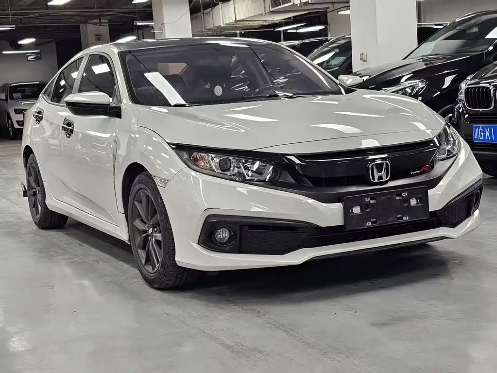 Honda Civic 2021 — фото 3