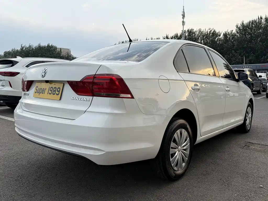 Volkswagen Santana 2019