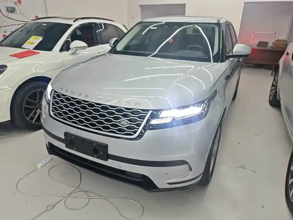 Land Rover Range Rover Velar 2021