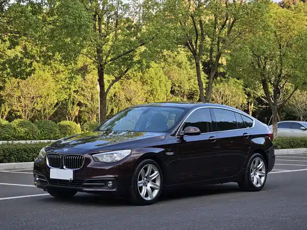 BMW 5 Series GT 2017