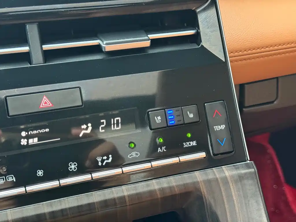 Toyota Avalon 2019 — фото 11