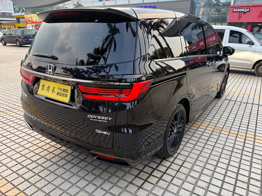 Honda Odyssey 2023 — фото 23