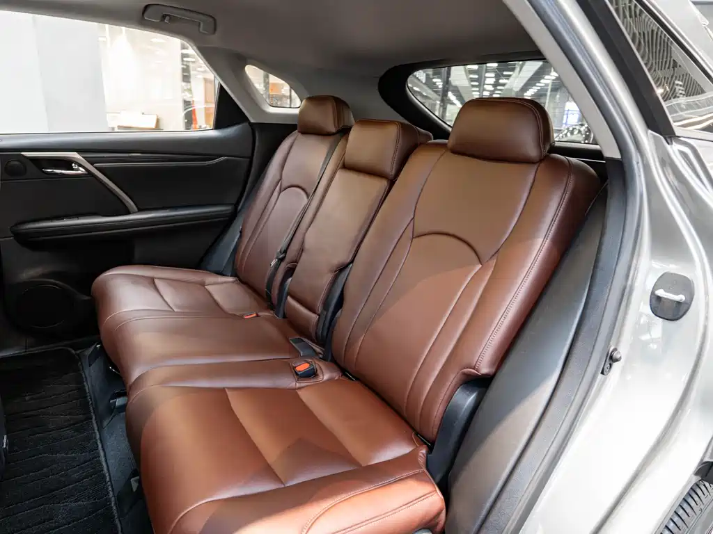 Lexus RX 2023 — фото 12