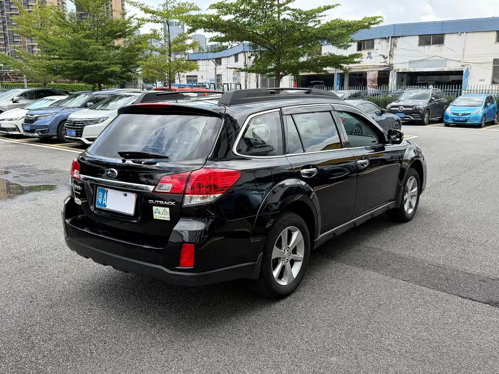 Subaru Outback 2013