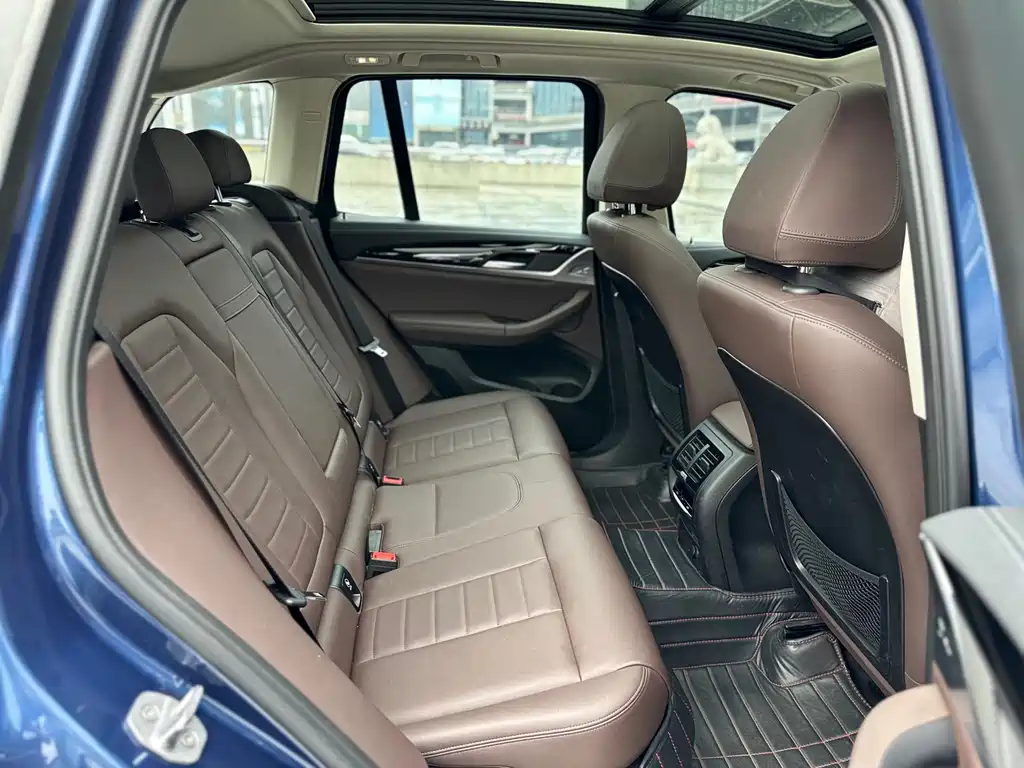 BMW X3 2018 — фото 15