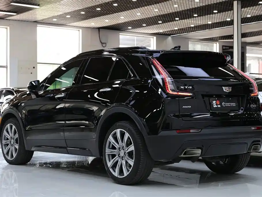 Cadillac XT4 2023 — фото 21