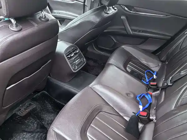 Maserati Quattroporte 2014