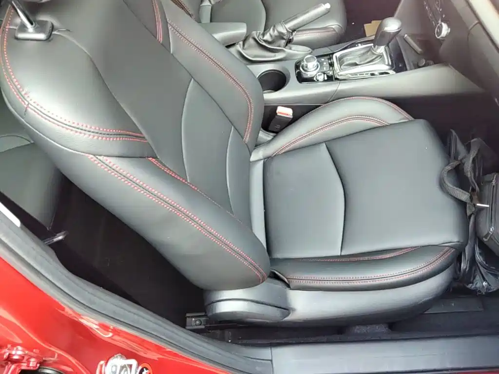 Mazda 3 Axela 2015 — фото 25
