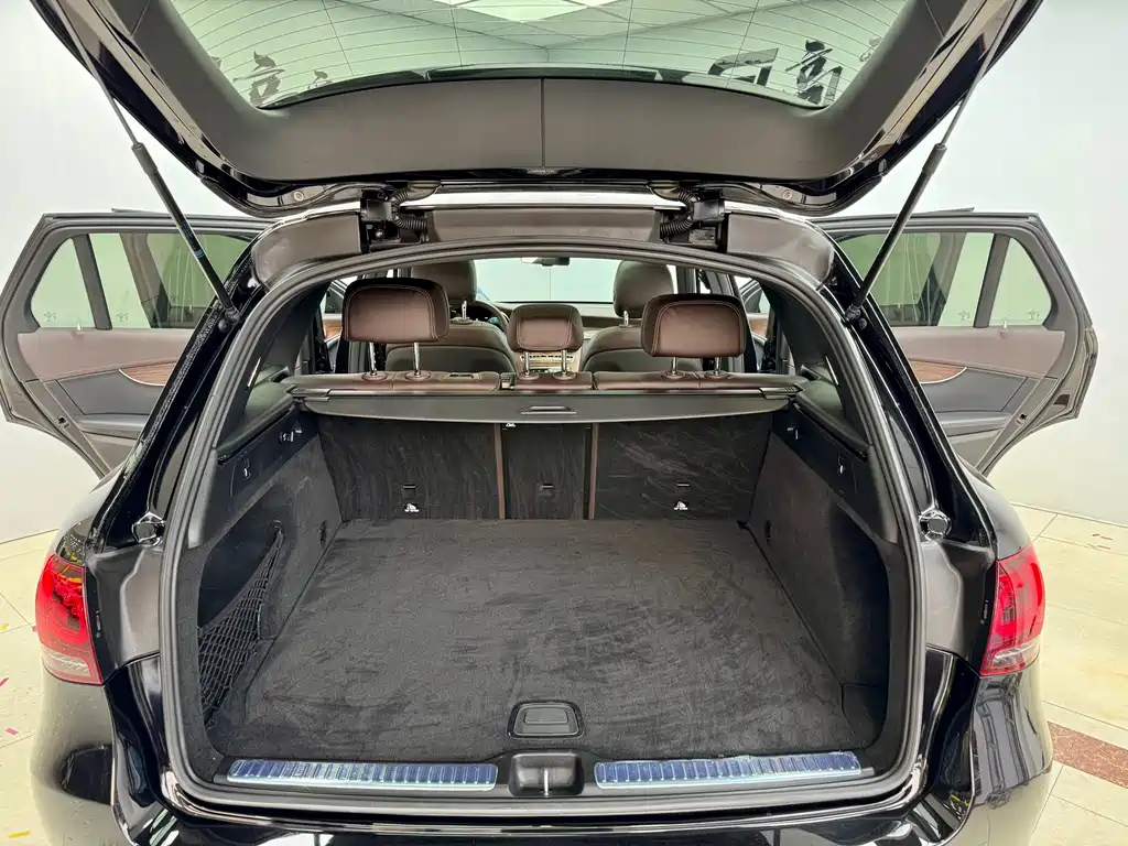 Mercedes-Benz GLC 2022 — фото 24
