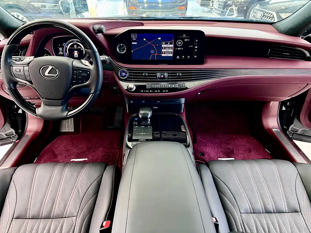Lexus LS 2021 — фото 9