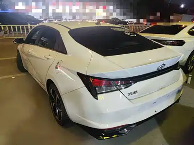 Hyundai Elantra 2021