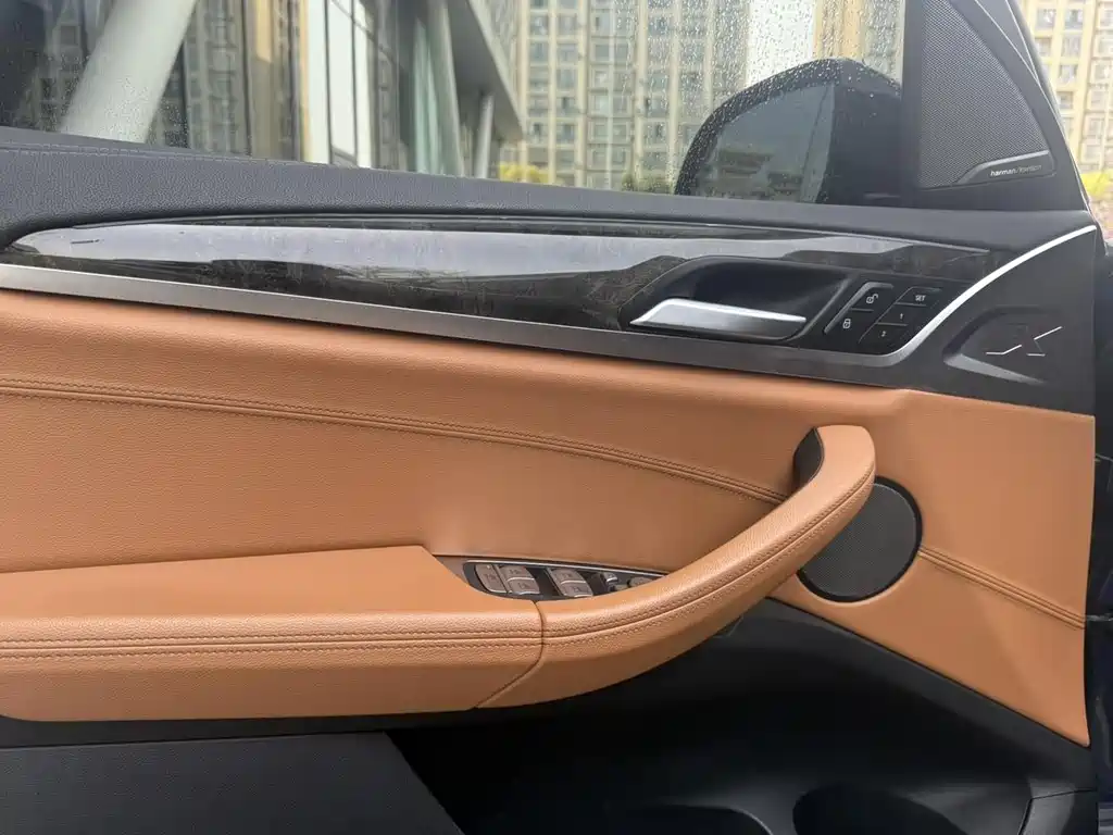 BMW X3 2021 — фото 14
