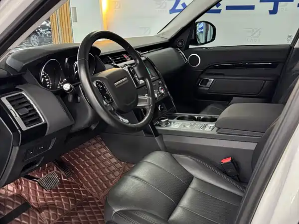 Land Rover Discovery 2019