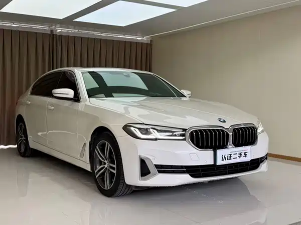 BMW 5 Series 2023