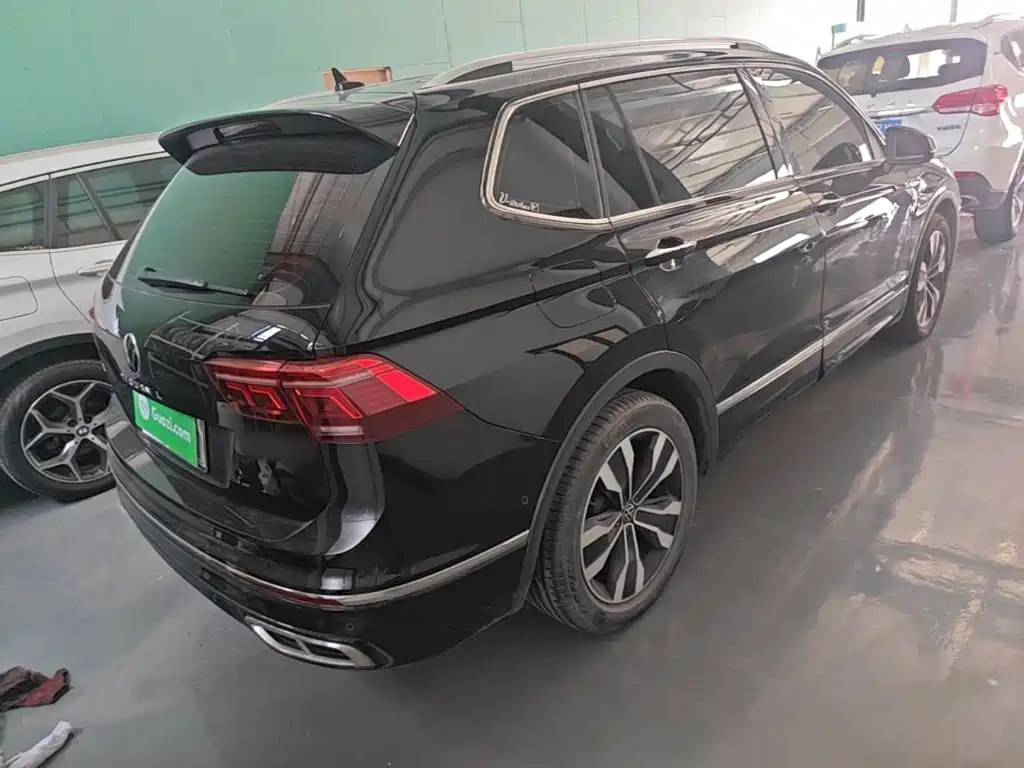 Volkswagen Tiguan L 2022