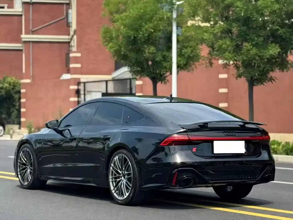 Audi A7 2020 — фото 9