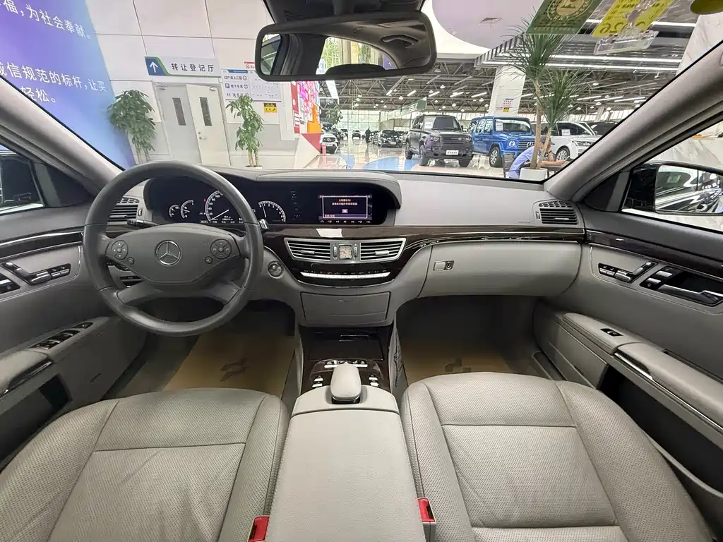 Mercedes-Benz S-Class 2011 — фото 14