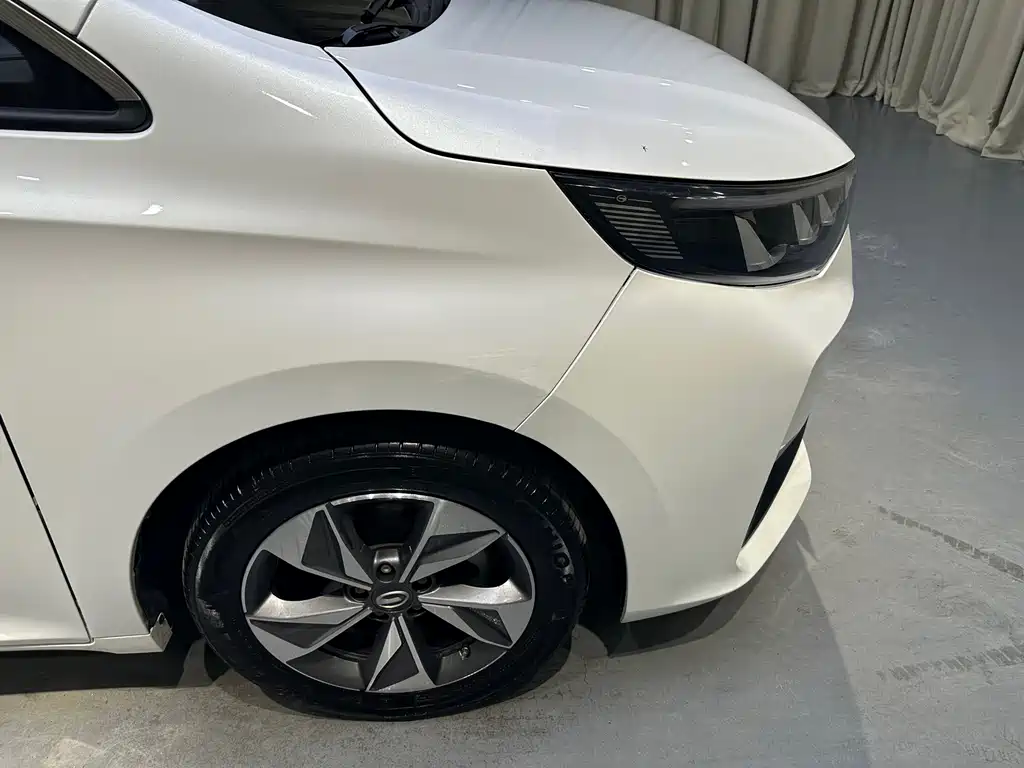 GAC Trumpchi M6 2021 — фото 22