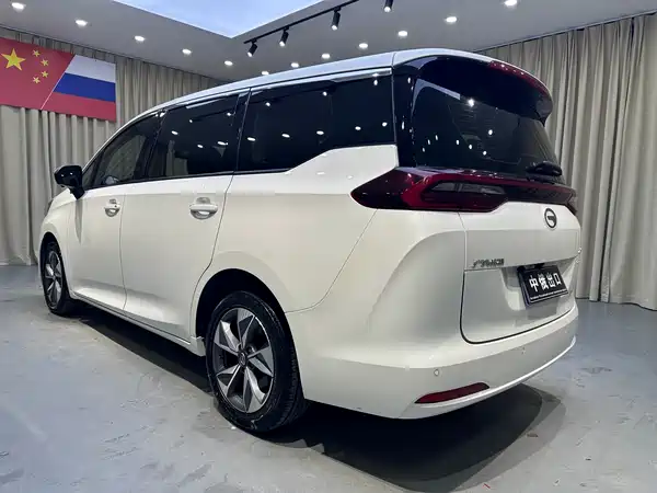 GAC Trumpchi M6 2021