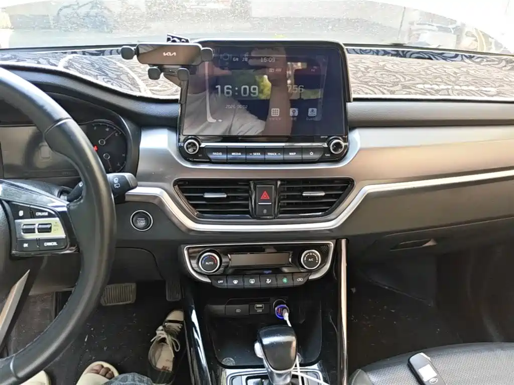 Kia Sportage 2018 — фото 13