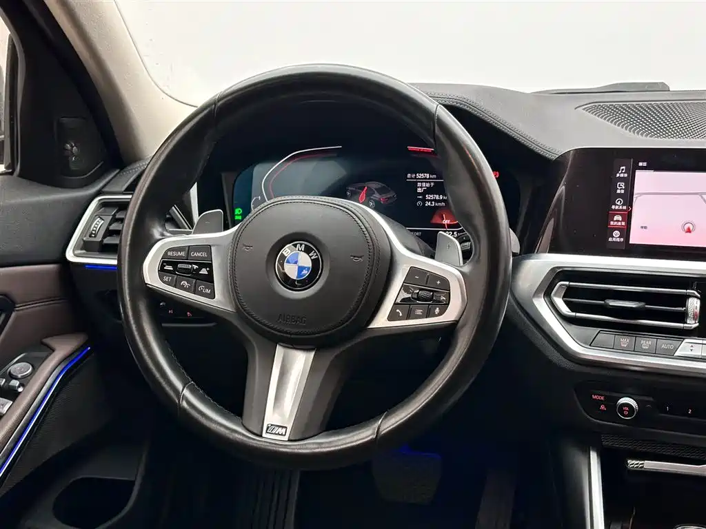 BMW 3 Series 2021 — фото 12