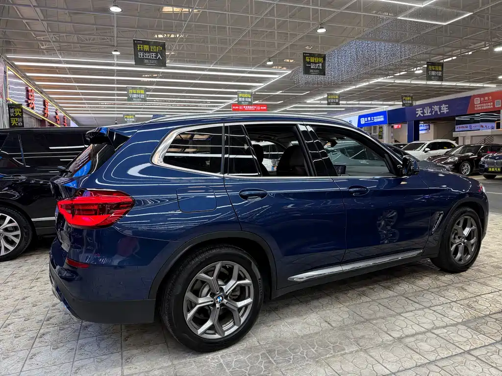 BMW X3 2021 — фото 4
