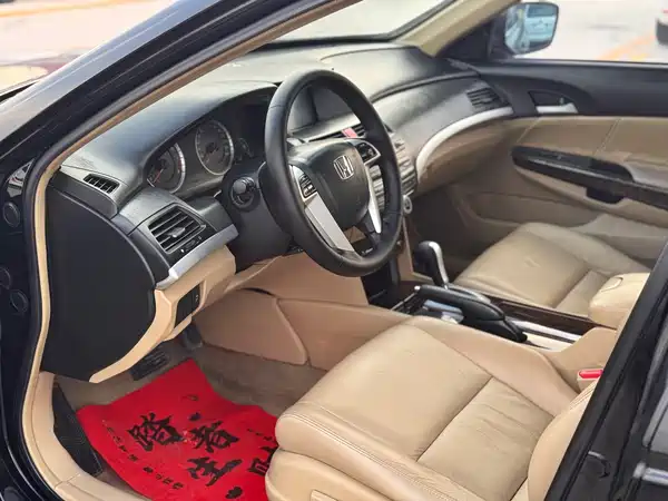 Honda Accord 2010