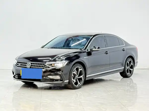Volkswagen Magotan 2024