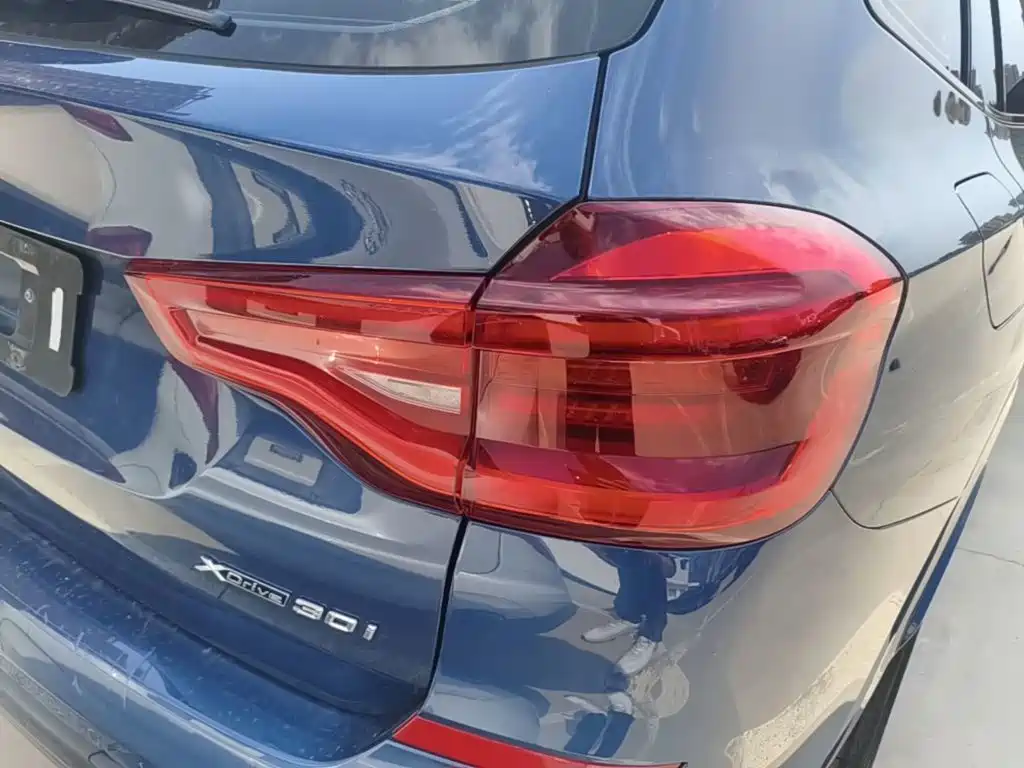 BMW X3 2018 — фото 8