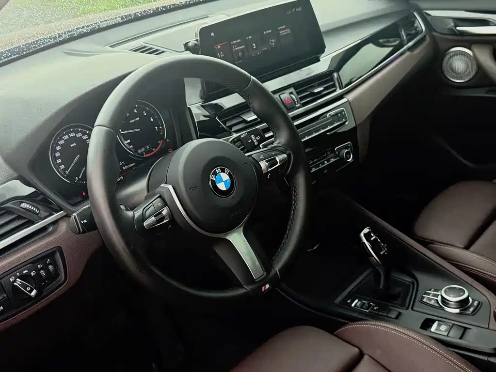 BMW X1 2021 — фото 18