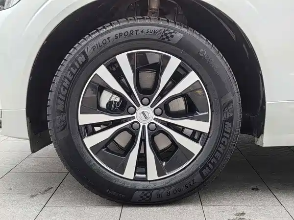 Volvo XC60 2022