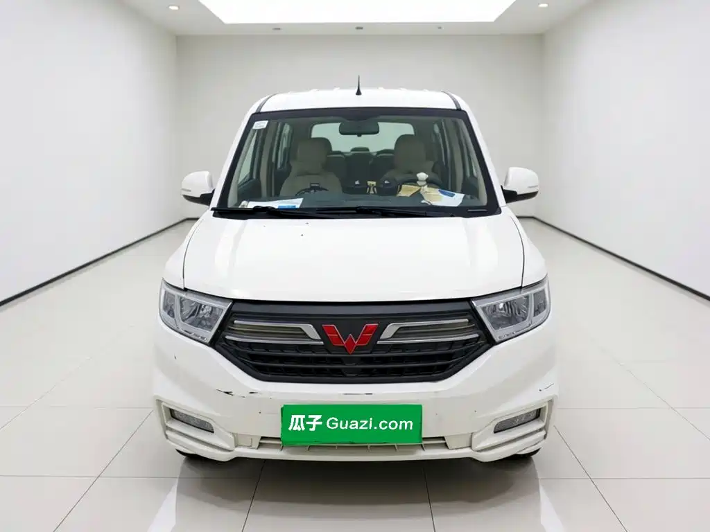 Wuling Hongguang V 2020 — фото 24