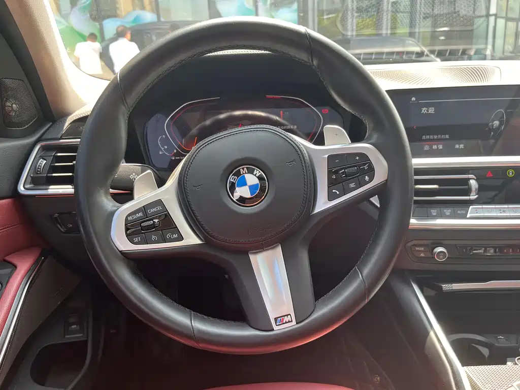 BMW 3 Series 2021 — фото 14